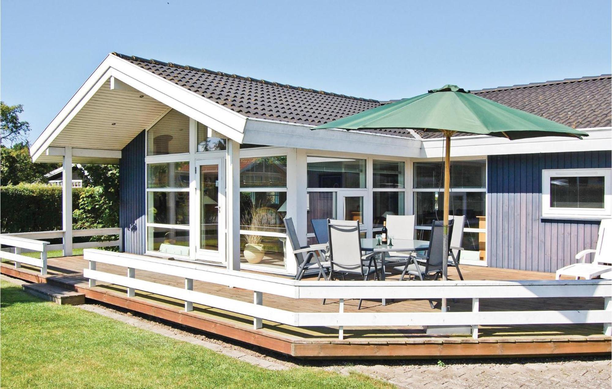 Awesome Home In Stroby With Wifi Exterior foto