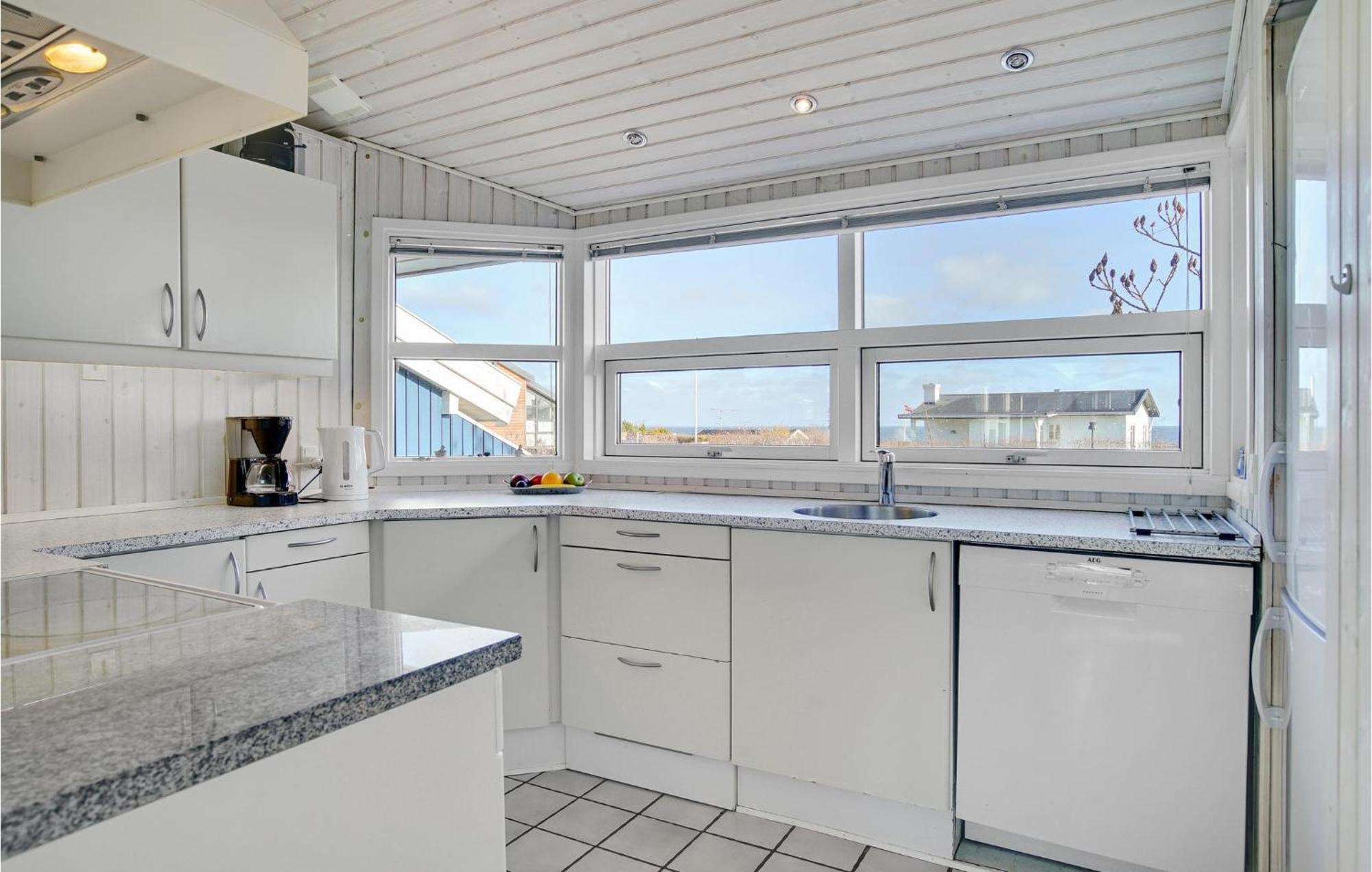 Awesome Home In Stroby With Wifi Exterior foto