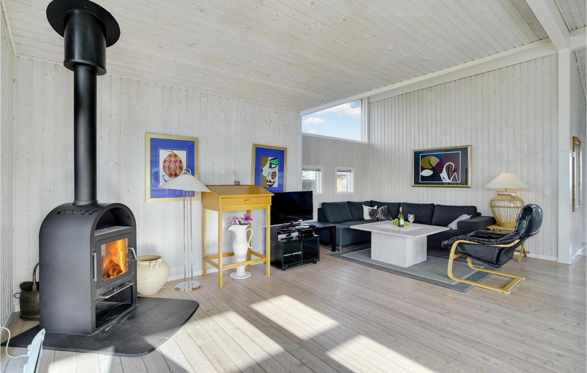 Awesome Home In Stroby With Wifi Exterior foto
